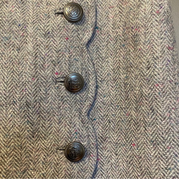 TALBOTS Herringbone Gray/Pink Speckle Scallops 3 buttons Skirt. 1128 - Picture 3 of 7